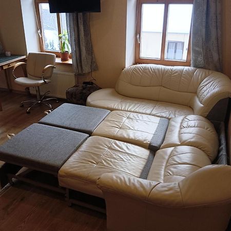 Ferienwohnung Ainas Flat Saldus Exterior foto